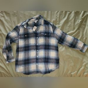 NWT Old Navy blue/light blue/white plaid button up shirt